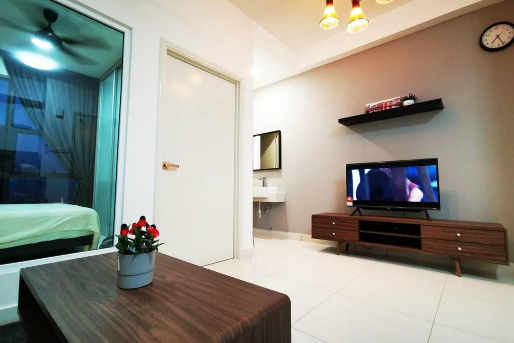 Happyhome @ Arte Mont Kiara Kuala Lumpur Hartamas Damansara Eksteriør billede